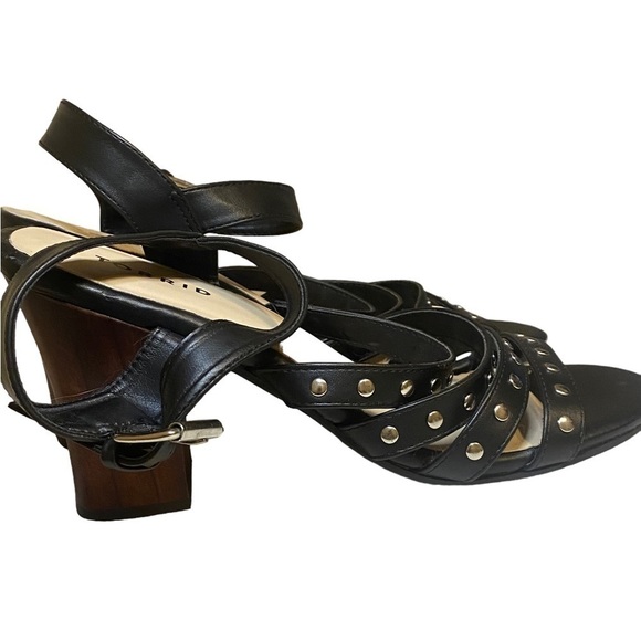 Torrid cage sandals with studs size 9.5 - Picture 4 of 7